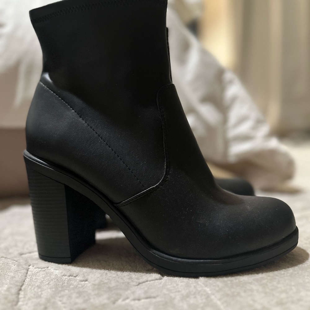 ZigiSoho Black Ankle Boots 10 - Picture 5 of 6